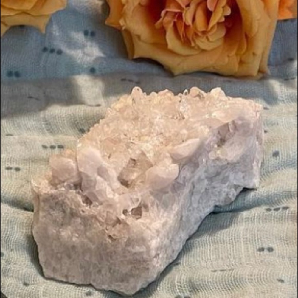 Clear quartz raw with points